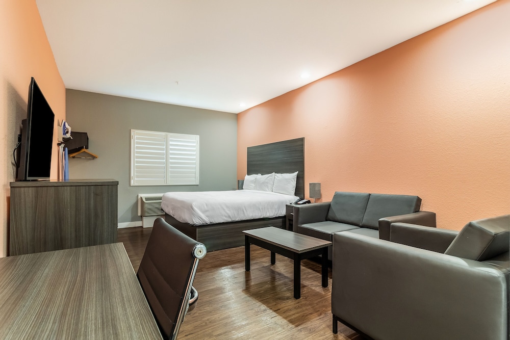 Scottish Inns & Suites Houston TX - photo 19