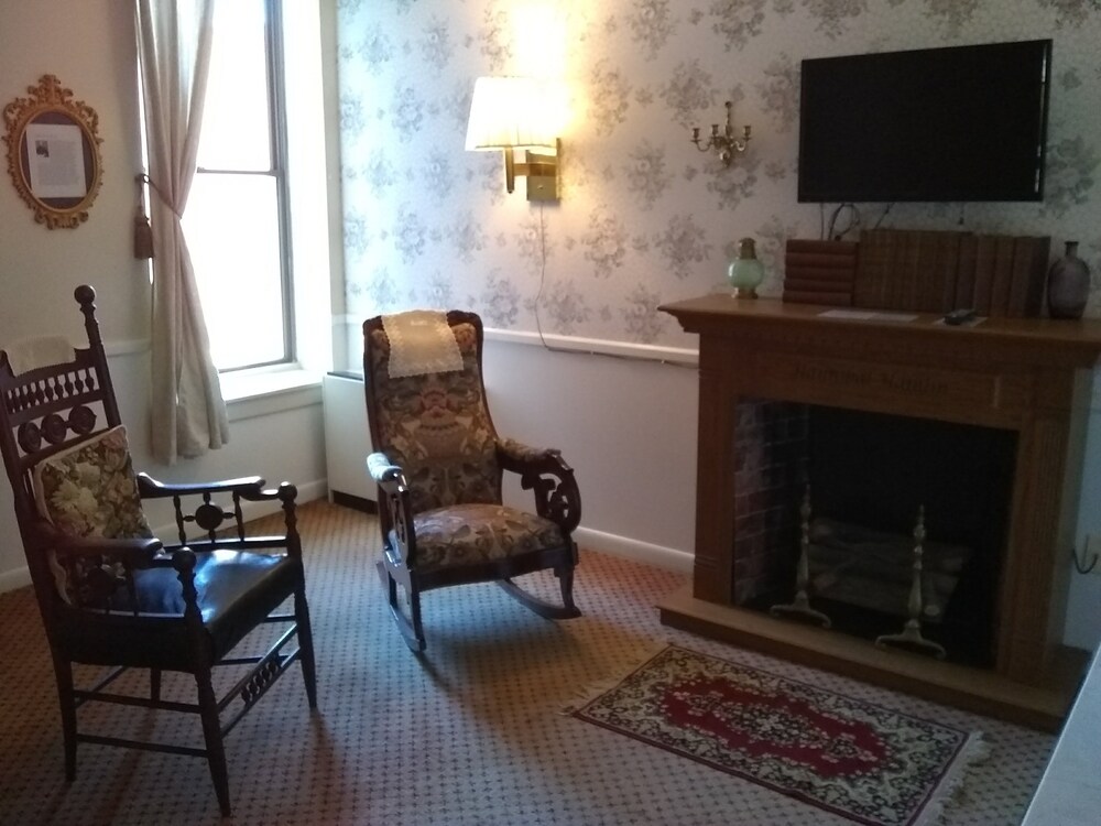 The Charles Inn at Vacationland Inns - photo 33