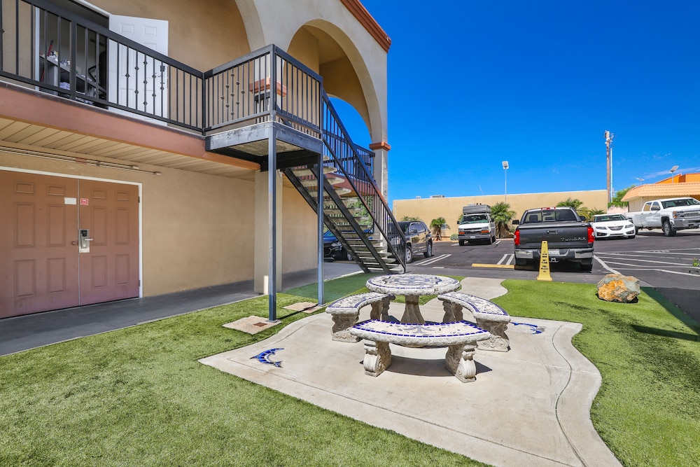 Motel Mediteran Escondido - photo 25