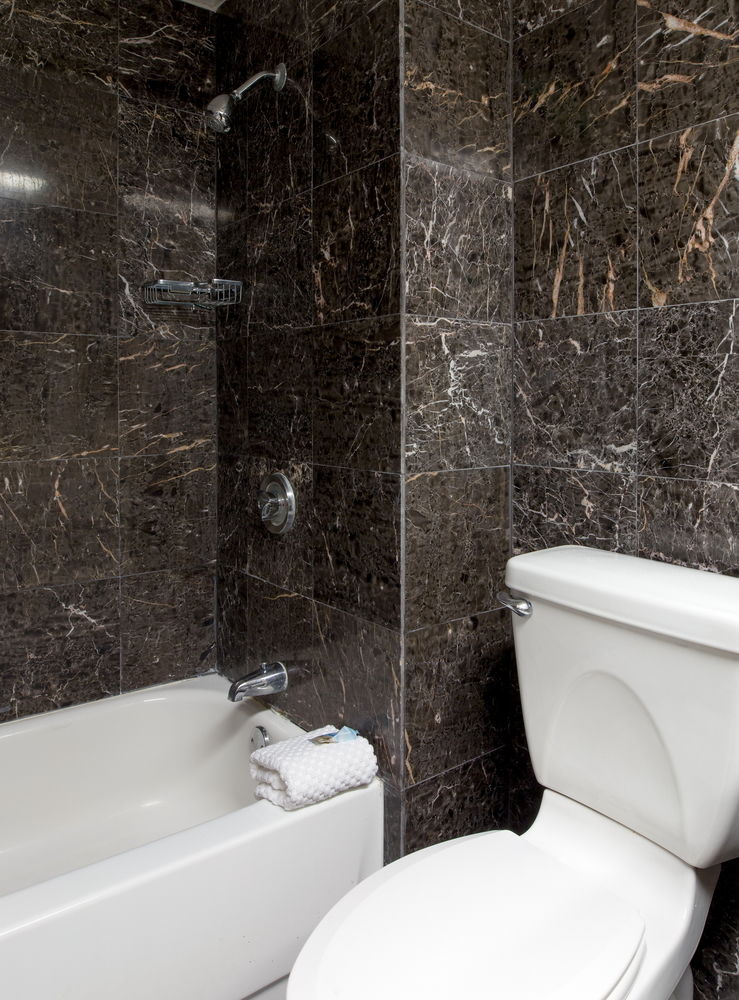 I Drive Grand Resort & Suites - photo 10