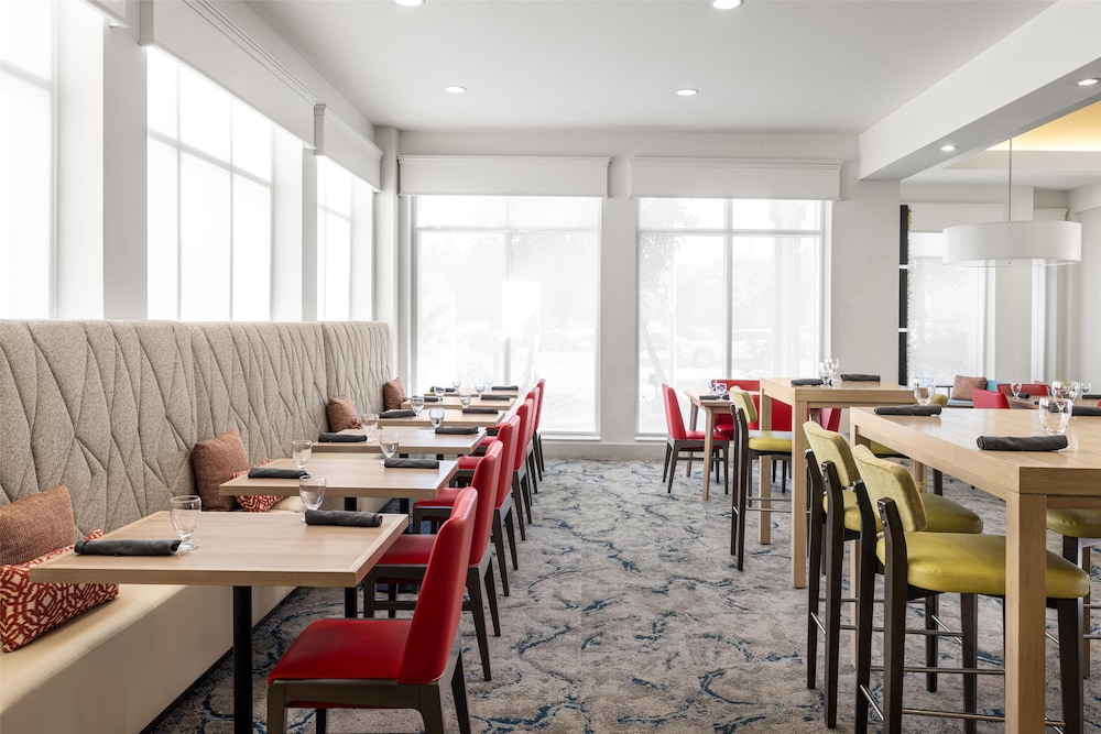 Hilton Garden Inn Pascagoula - photo 36