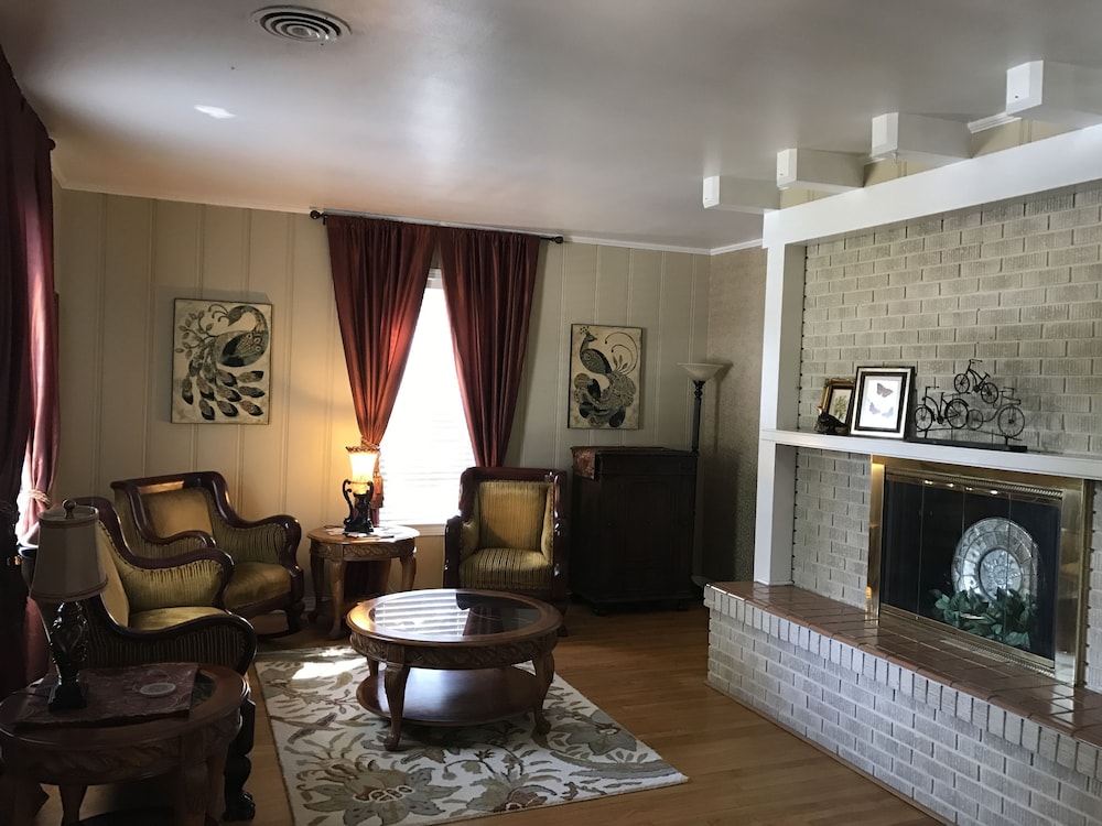 Sassafras Inn - featured photo