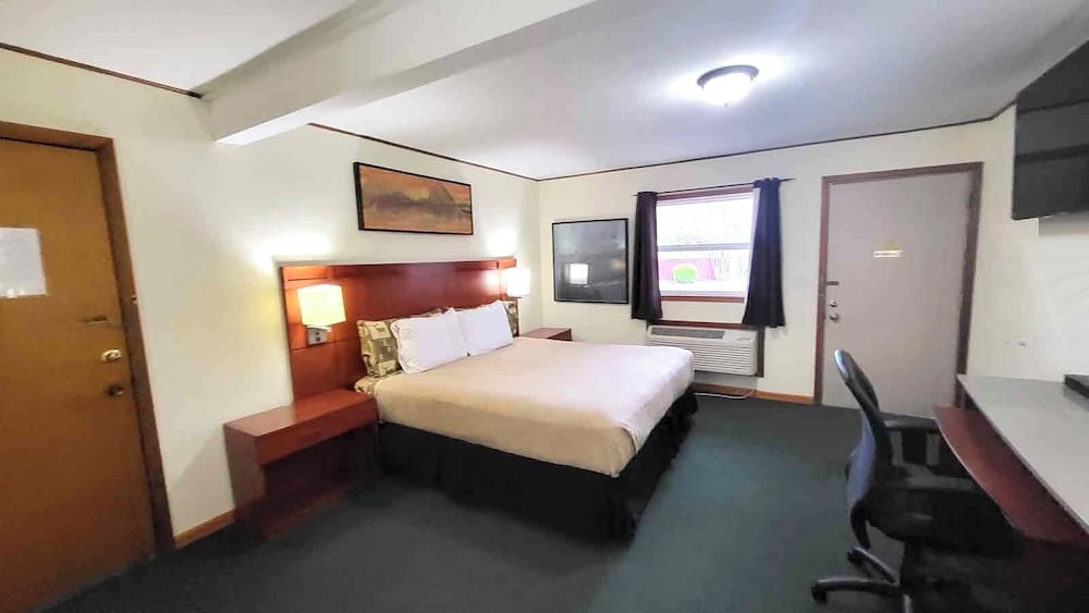 Hunter's Friend Resort - photo 5