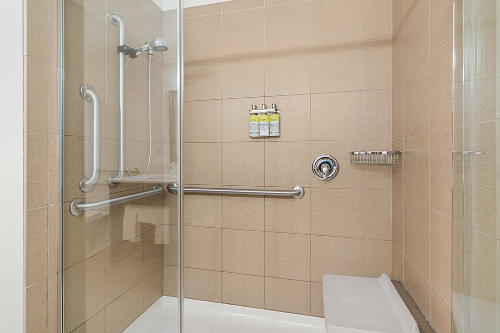 Holiday Inn Express Wenatchee by IHG - photo 23