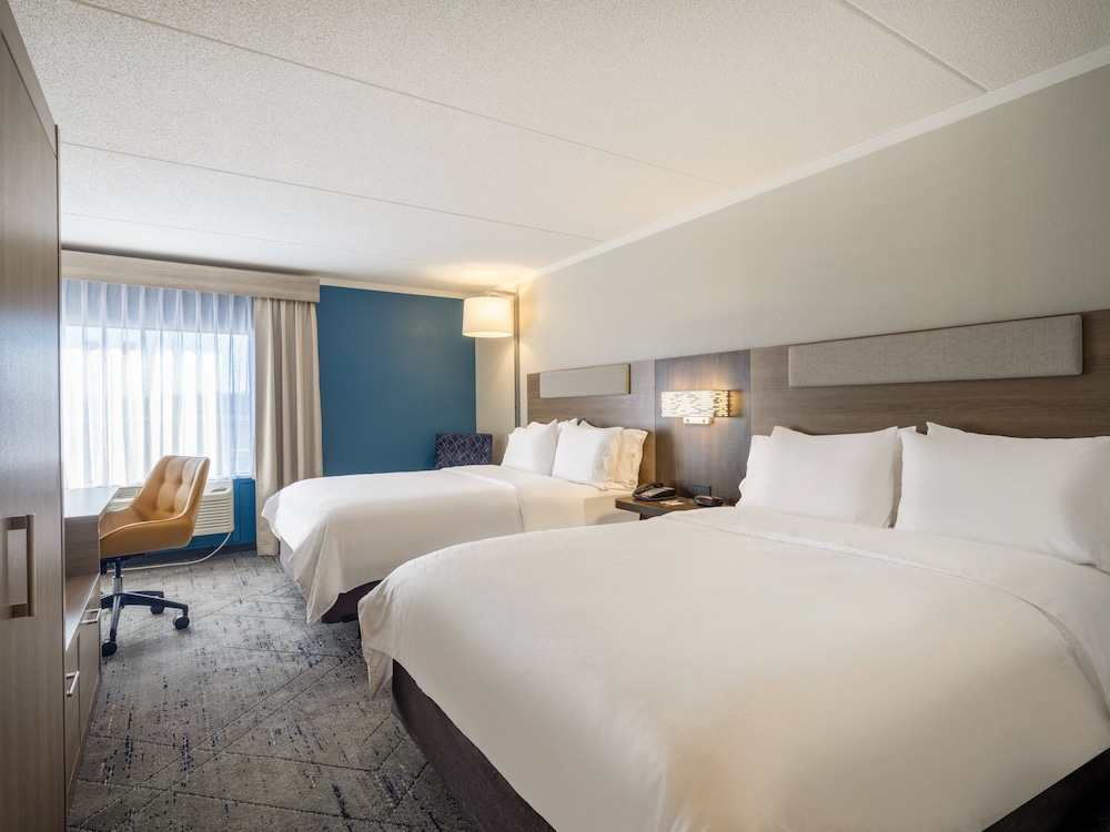 Holiday Inn Express Greensboro I 40 at Wendover an Ihg Hotel - photo 16