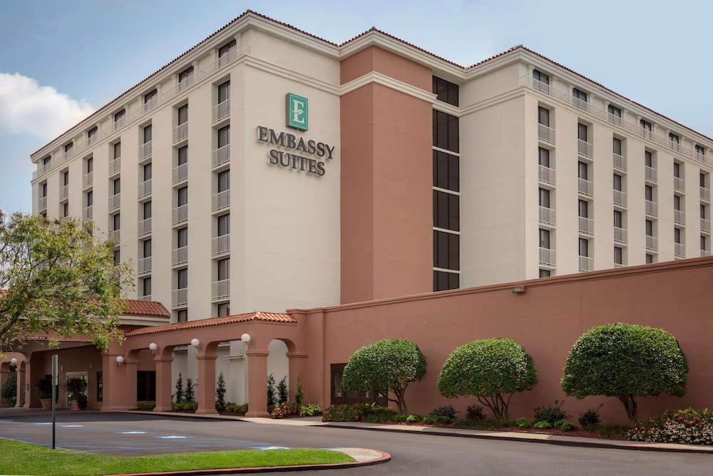 Embassy Suites Hotel Baton Rouge in Baton Rouge, United States