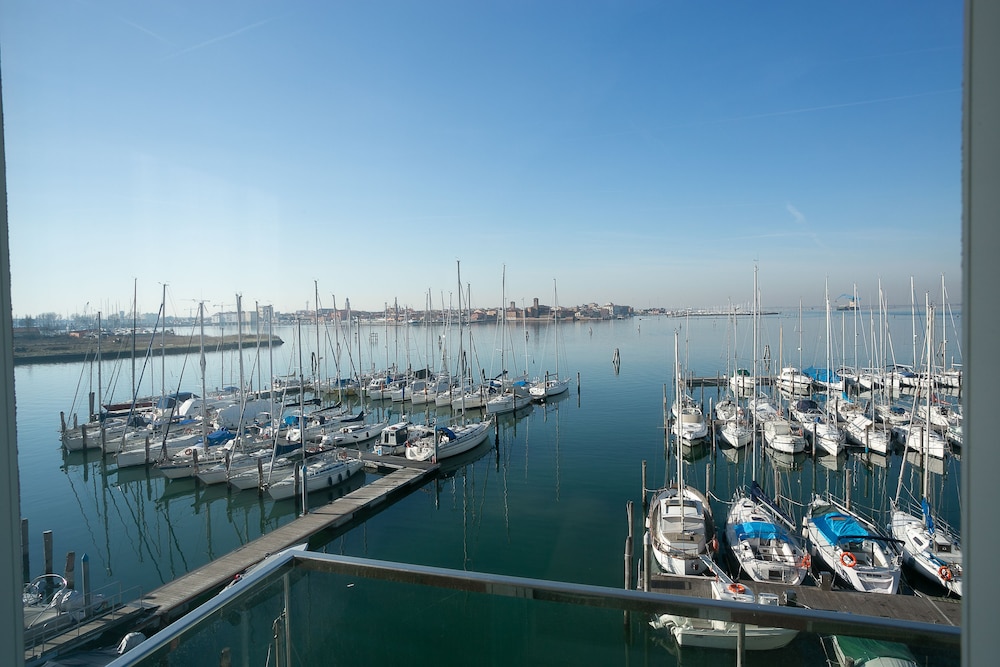 Mosella Suite Hotel in Chioggia, Italy