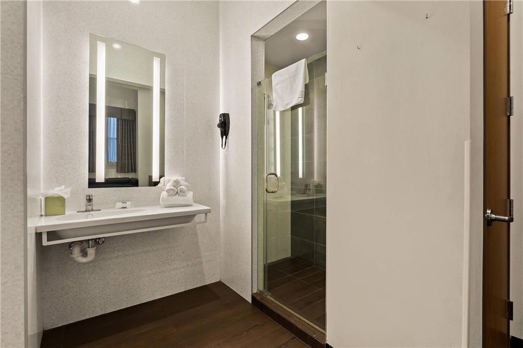 Quality Inn Philadelphia Center City - photo 15