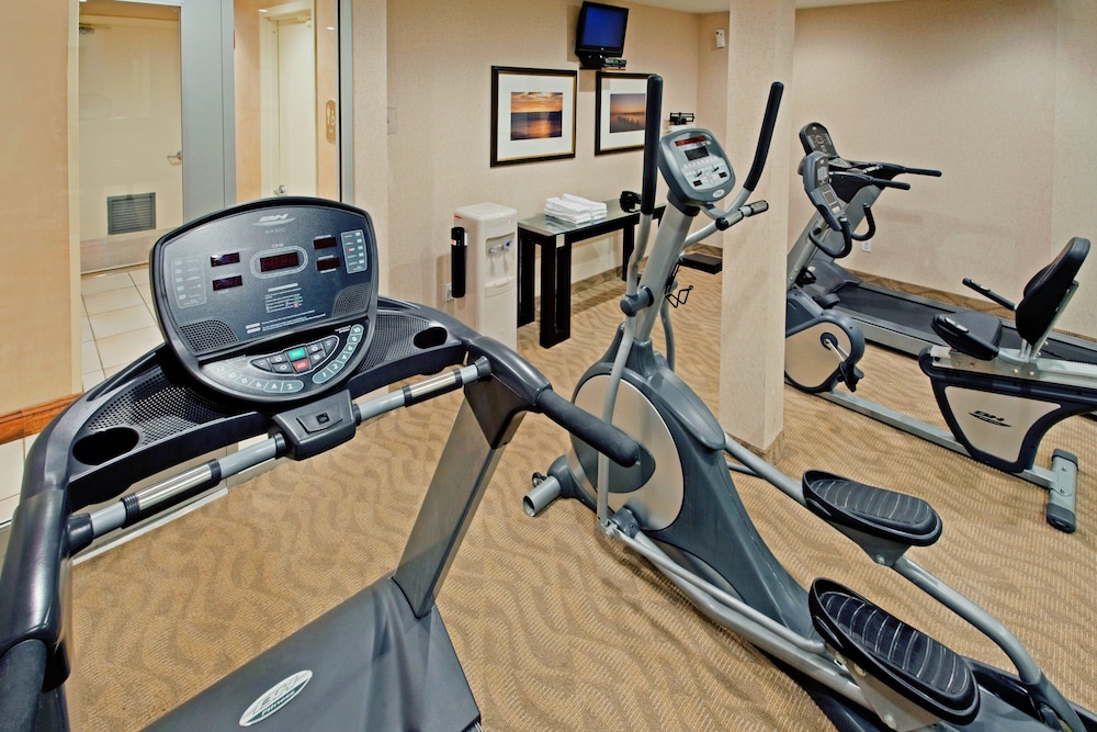 Holiday Inn Manhattan 6th Ave Chelsea by IHG - photo 13