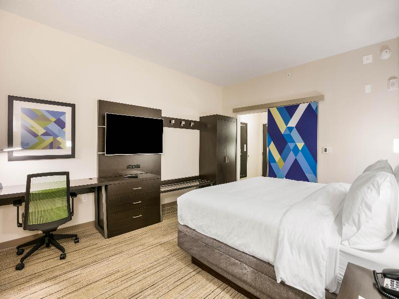 Holiday Inn Express Jacksonville Town Center - photo 52