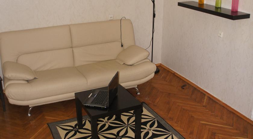 2 Bedrooms Flat Lessnoy Passage - last minute hotel in Moscow