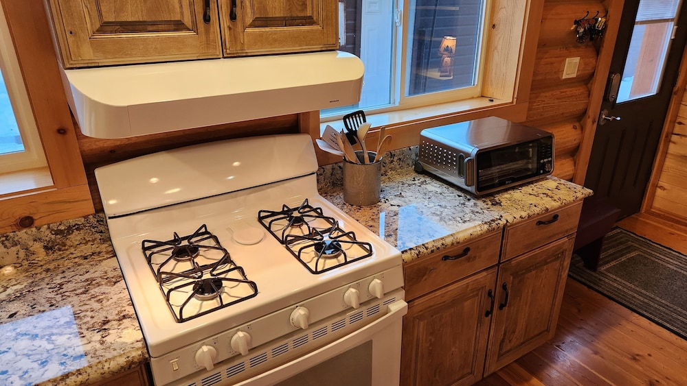 Beargrass Lodging and RV Resort - photo 70