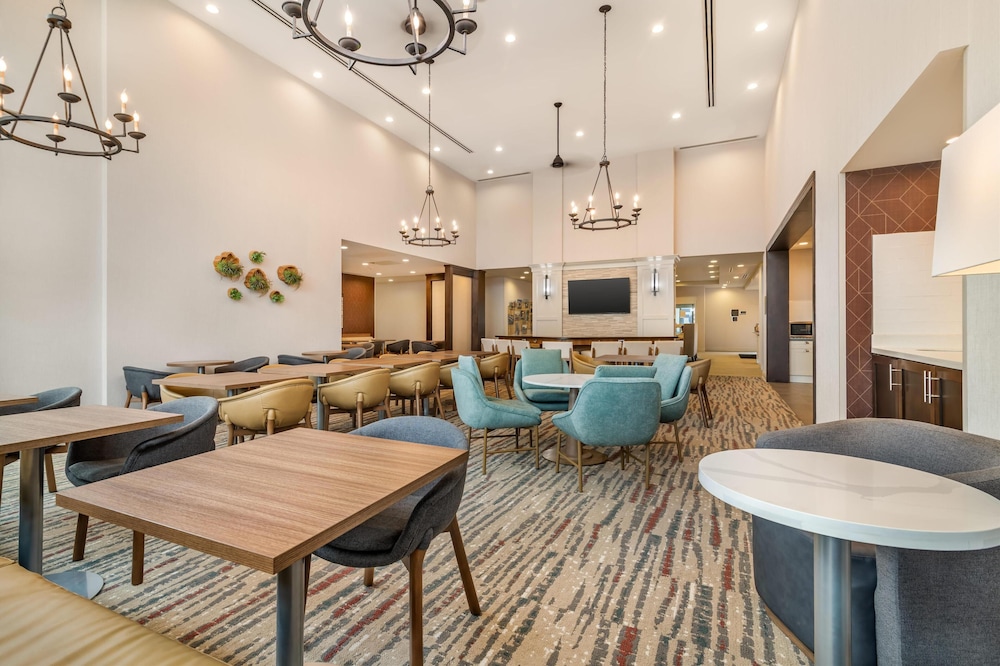 Homewood Suites By Hilton Schenectady — hotel in Schenectady