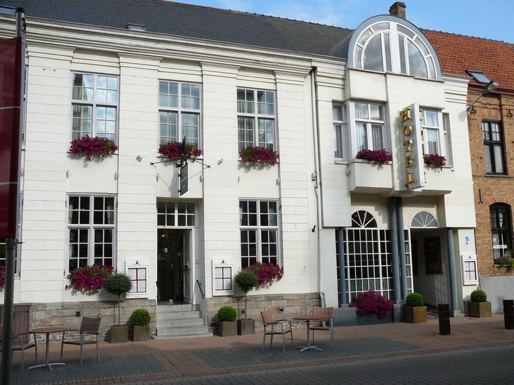 Hostellerie Croonhof — hotel in Veurne