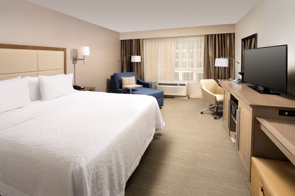 Hampton Inn by Hilton Wilmington Downtown - photo 14