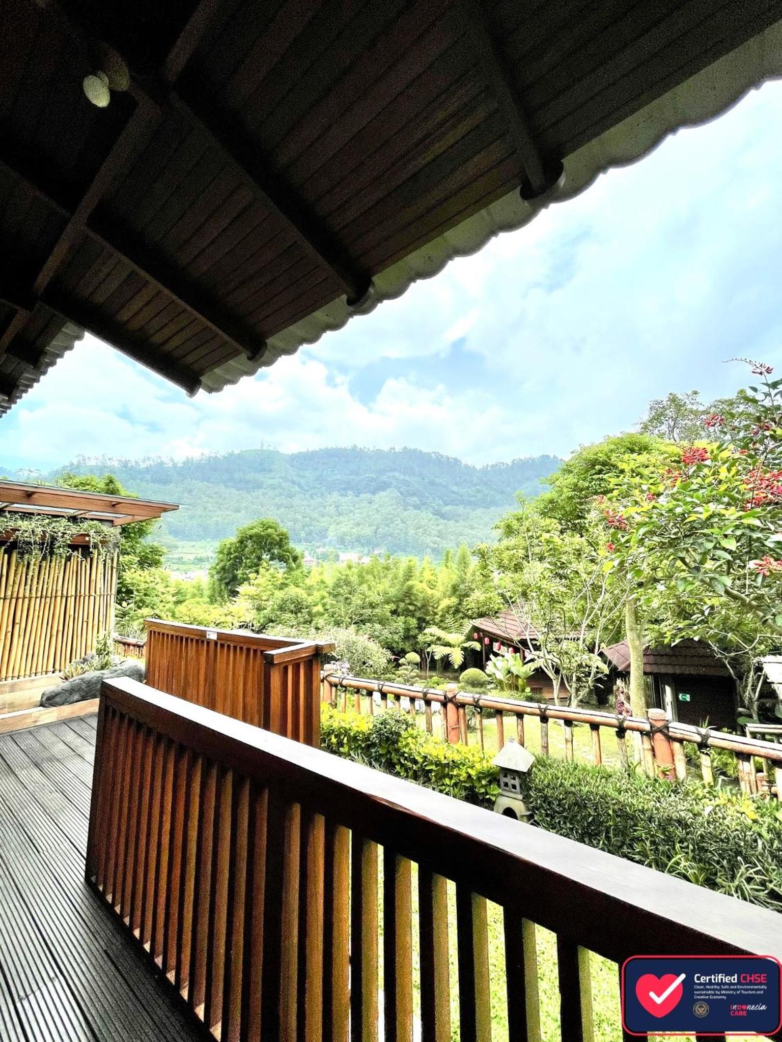 The Onsen Hot Spring Resort — Batu — photo 2