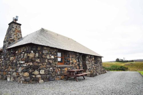 Crofters Cottage — Portree — photo 5