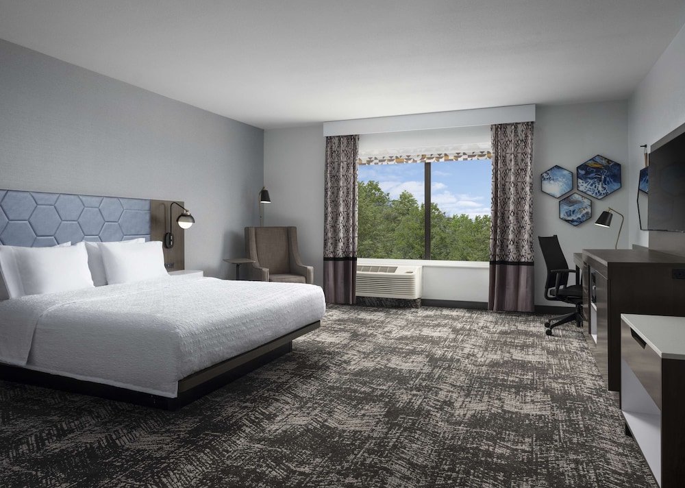 Hampton Inn & Suites Dallas Dfw Arpt W Sh 183 Hurst - photo 13