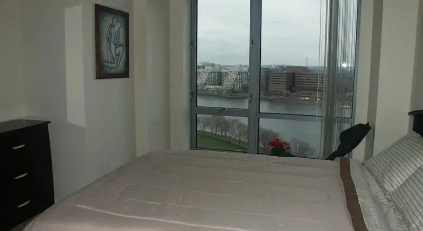 Charles River Executive Suites — 4-Star Luxury Hotel in Boston, United States