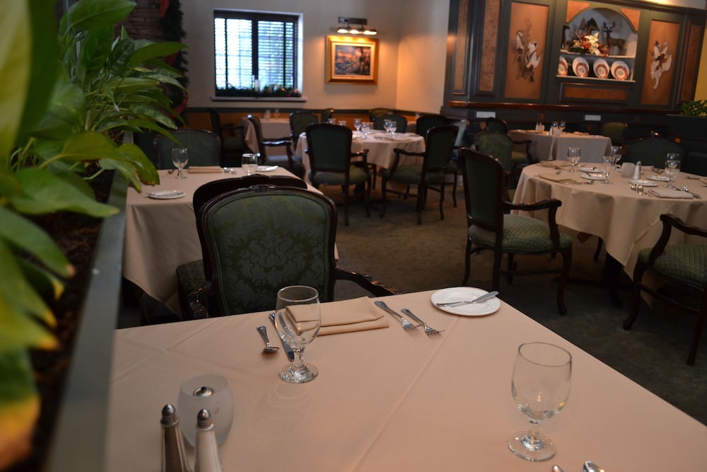 The Beaumont Inn - photo 25