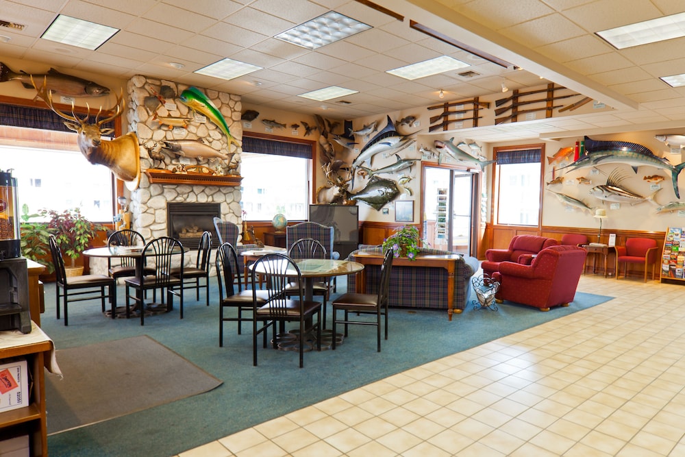 Benny's Colville Inn - photo 17
