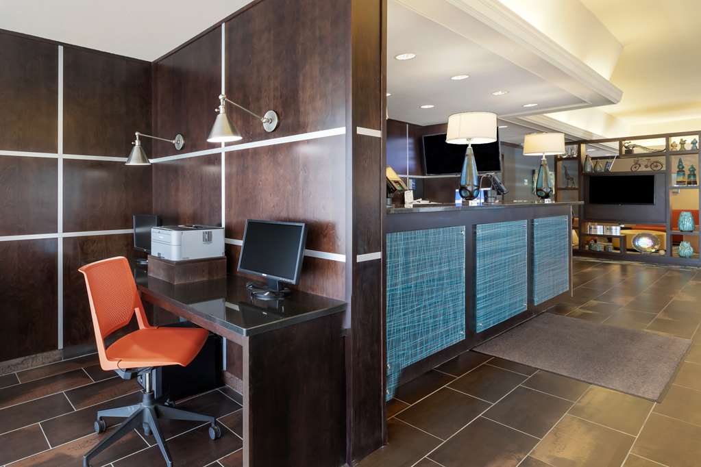Best Western Plus Midwest Inn - photo 8