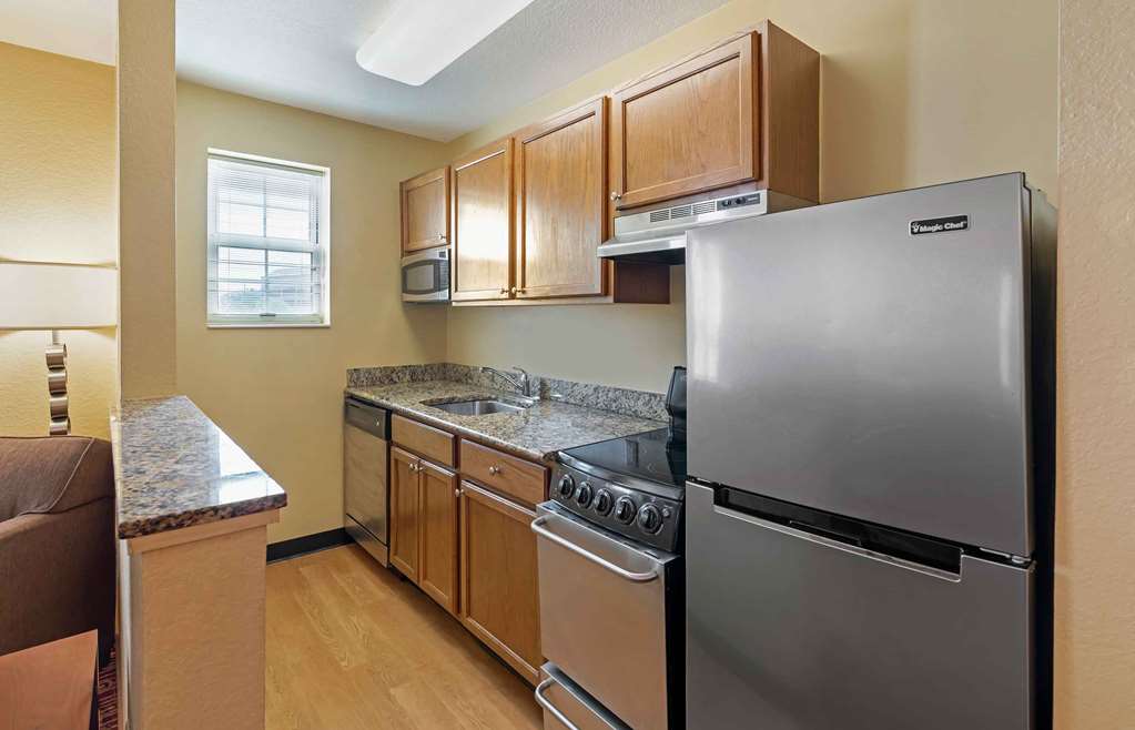 Extended Stay America Suites Norfolk Virginia Beach - photo 33