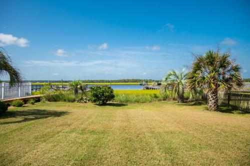 Sound Sleeper by Oak Island Accommodations - photo 34