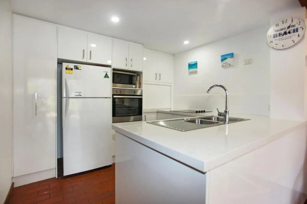 LingaLonga in Hawks Nest, Australia