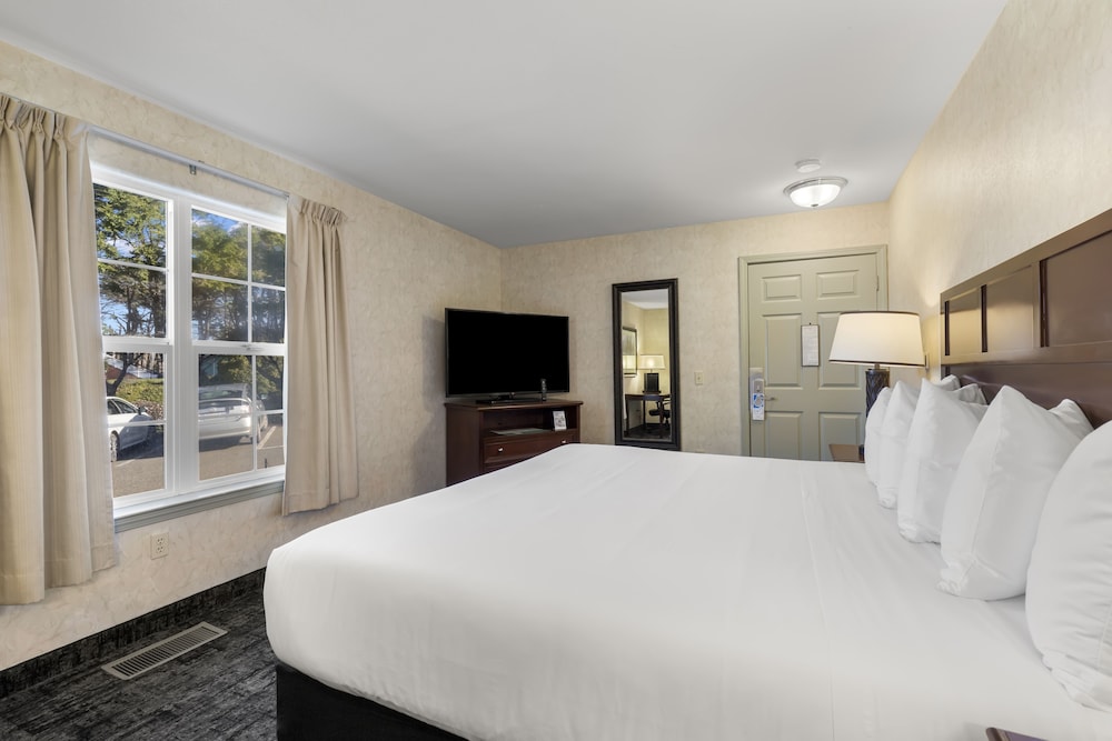 The Beach House Inn - photo 4