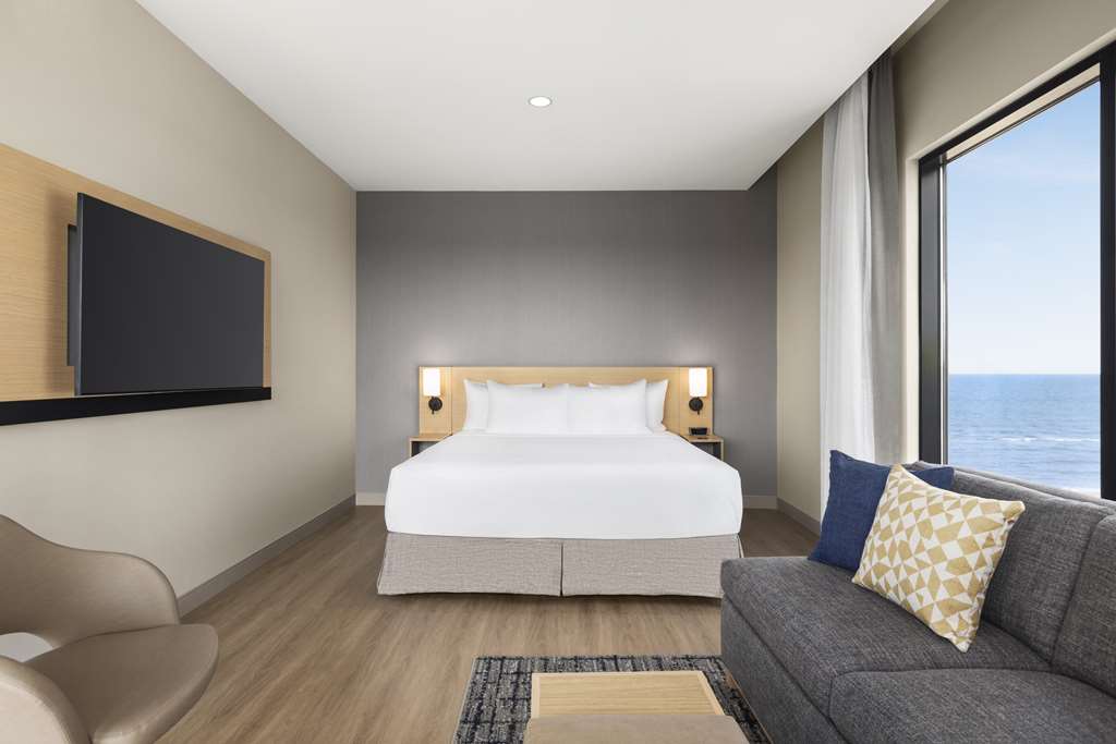 Hyatt Place Virginia Beach Oceanfront - photo 12