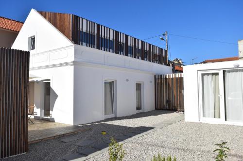 Fisherman's House a boat ride from Lisbon — 4-Star Luxury Hotel in Trafaria, Portugal