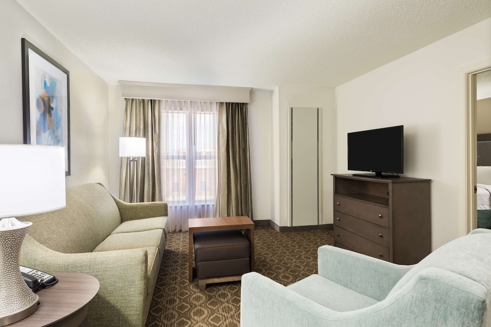 Homewood Suites by Hilton Baton Rouge - photo 7
