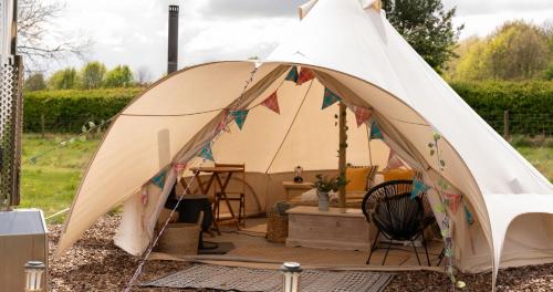 Broadleaves Luxury Glamping in Derby, United Kingdom