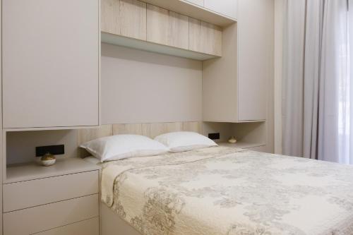 Viorelia's Home — 4-Star Luxury Hotel in Athens, Greece