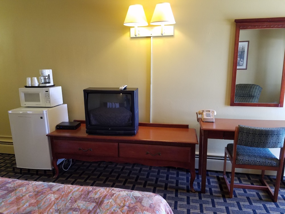 Travelodge By Wyndham Evanston - photo 20