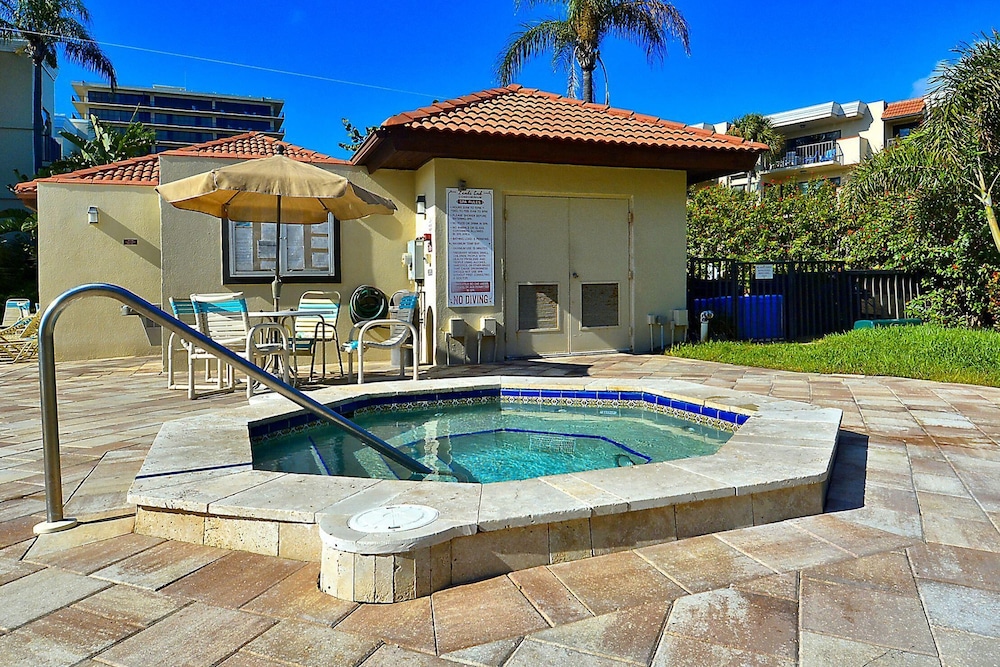 Land's End 11 203 Beach Front Premier - photo 20
