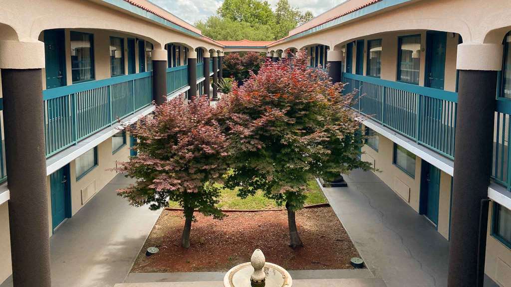 Motel 6 Savannah GA Gateway & I 95 - photo 4