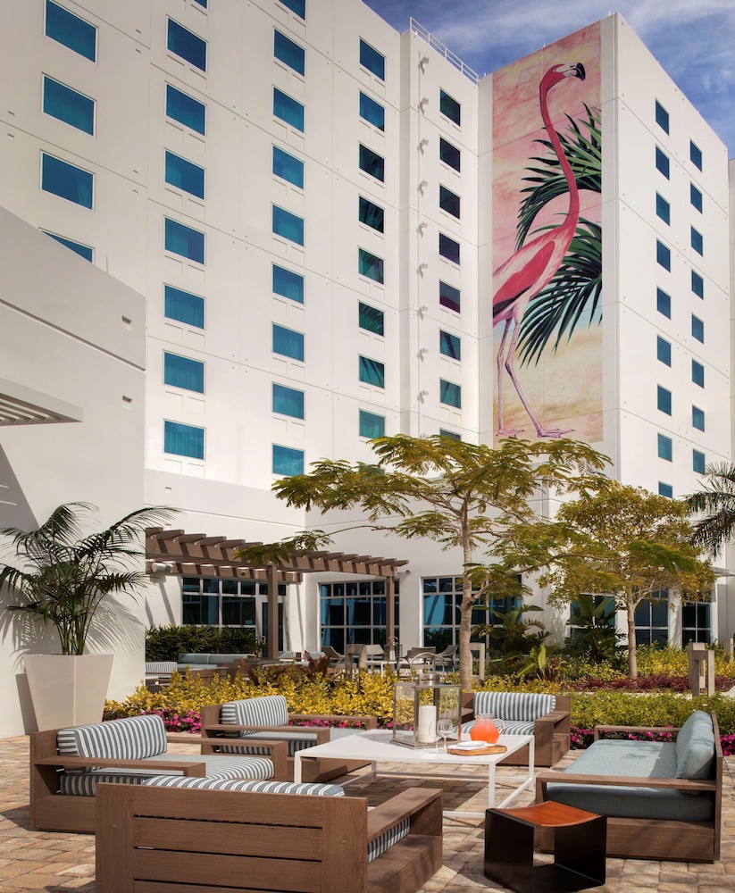 Homewood Suites by Hilton Miami Dolphin Mall - photo 32