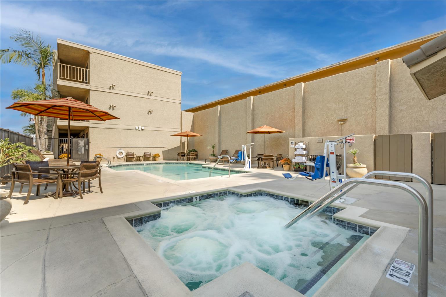 Best Western Plus Anaheim Inn - photo 36