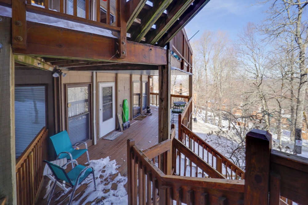 1 Mi to Beech Mountain Resort: Comfy Condo - photo 22