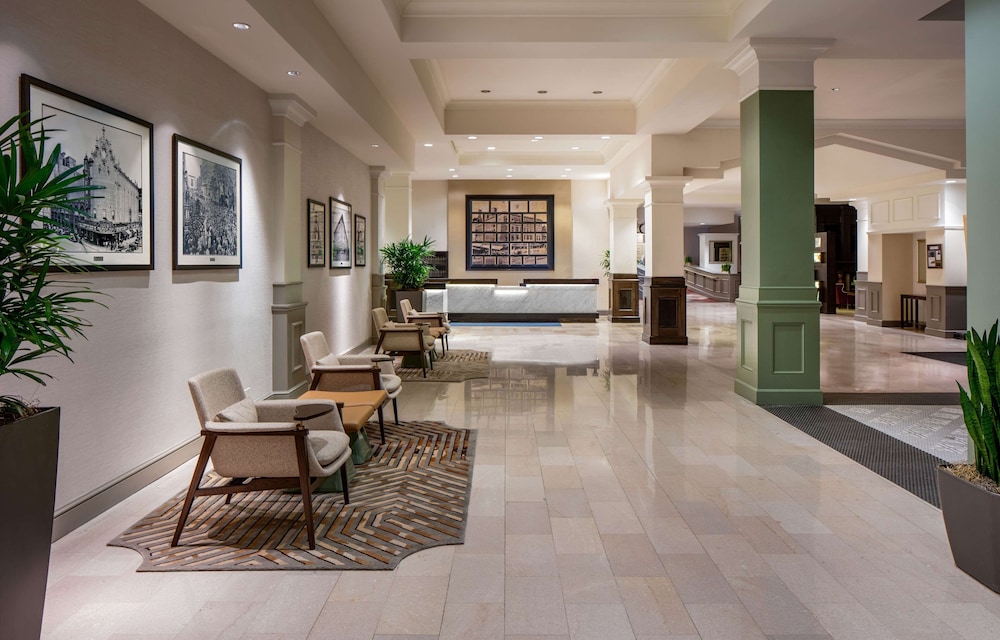 Hilton Richmond Downtown - photo 3