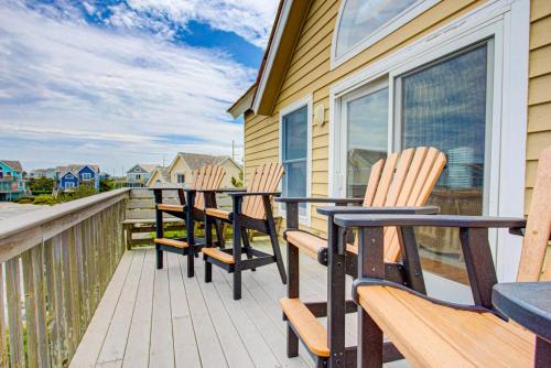 6154 Little Sushi in Nags Head, United States