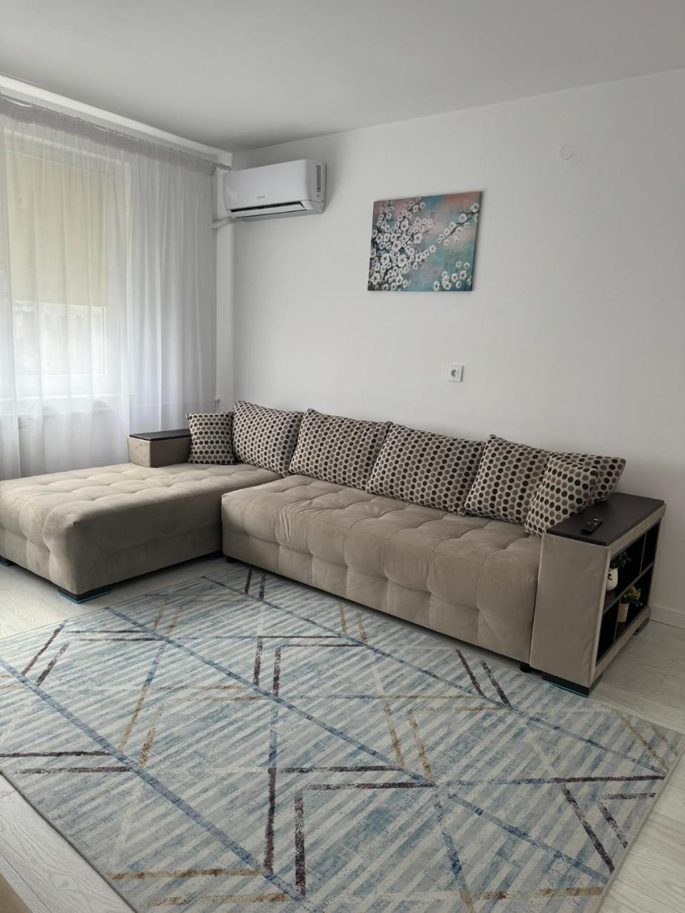 Apartament Central — 4-Star Luxury Hotel in Ramnicu Valcea, Romania