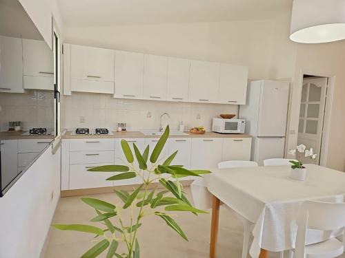 Solea Apartment — 4-Star Luxury Hotel in Budoni, Italy