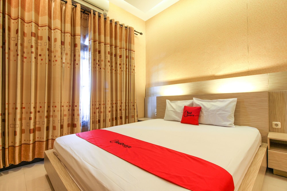 RedDoorz near Candi Ratu Boko — hotel in Candi Prambanan