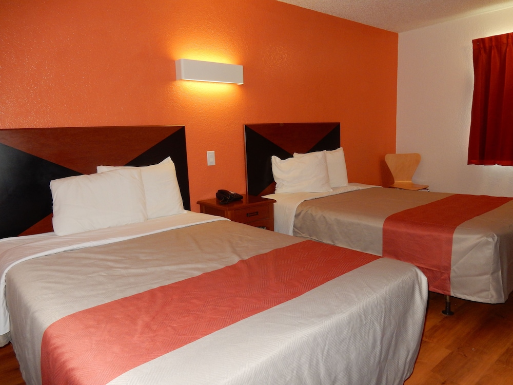 Quality Inn Ponca City - photo 6