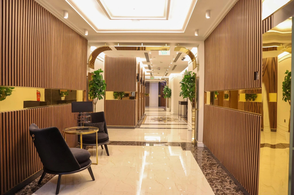Abraj Inn Royal Hotel — 4-Star Luxury Hotel in Doha, Qatar