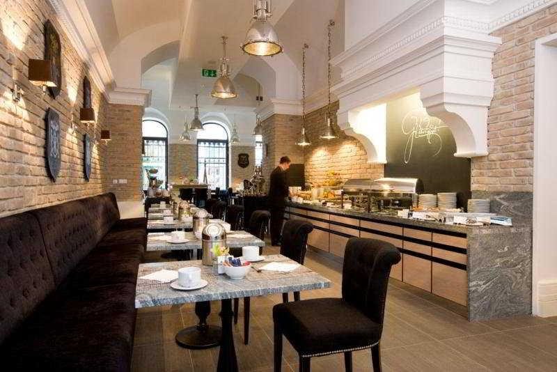 Alta Moda Fashion Hotel in Budapest, Hungary