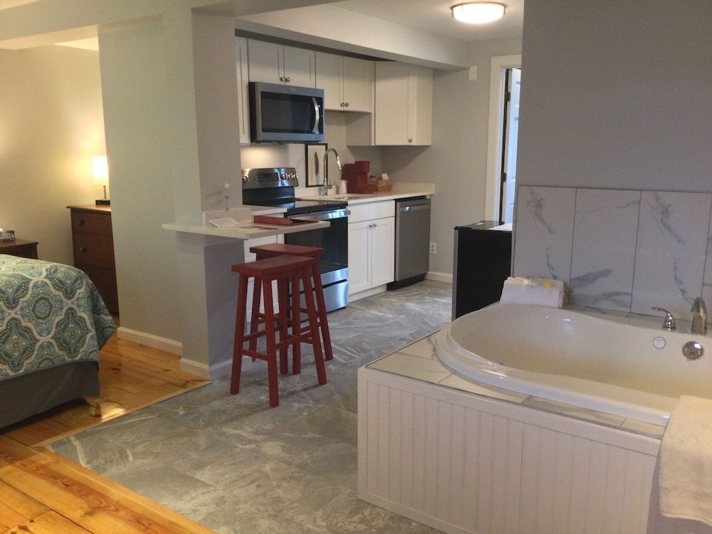 Stagecoach House Inn - photo 38